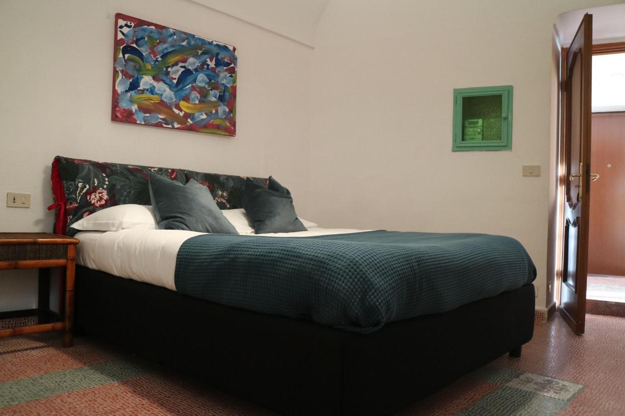Toffee Palmari 23 - Seven Suites Санремо Экстерьер фото