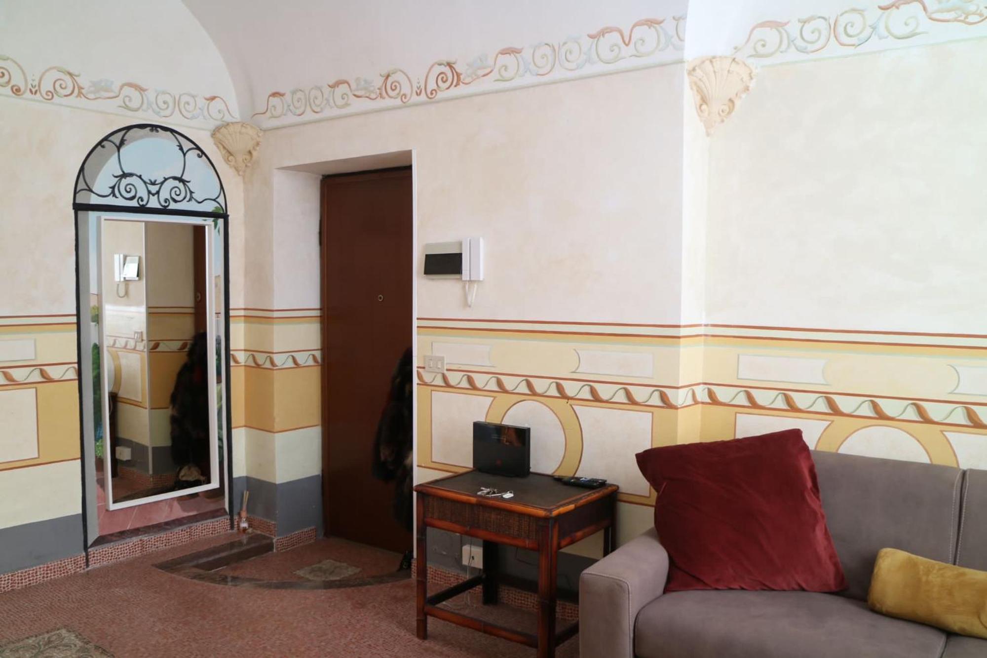 Toffee Palmari 23 - Seven Suites Санремо Экстерьер фото